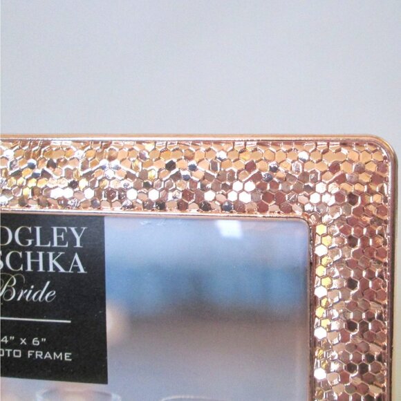 Badgley Mischka Bride Tabletop Frame Rose Gold Sparkle Effect 4 x 6 Picture - Picture 4 of 10